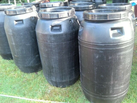 BARREL PLASTIC USED